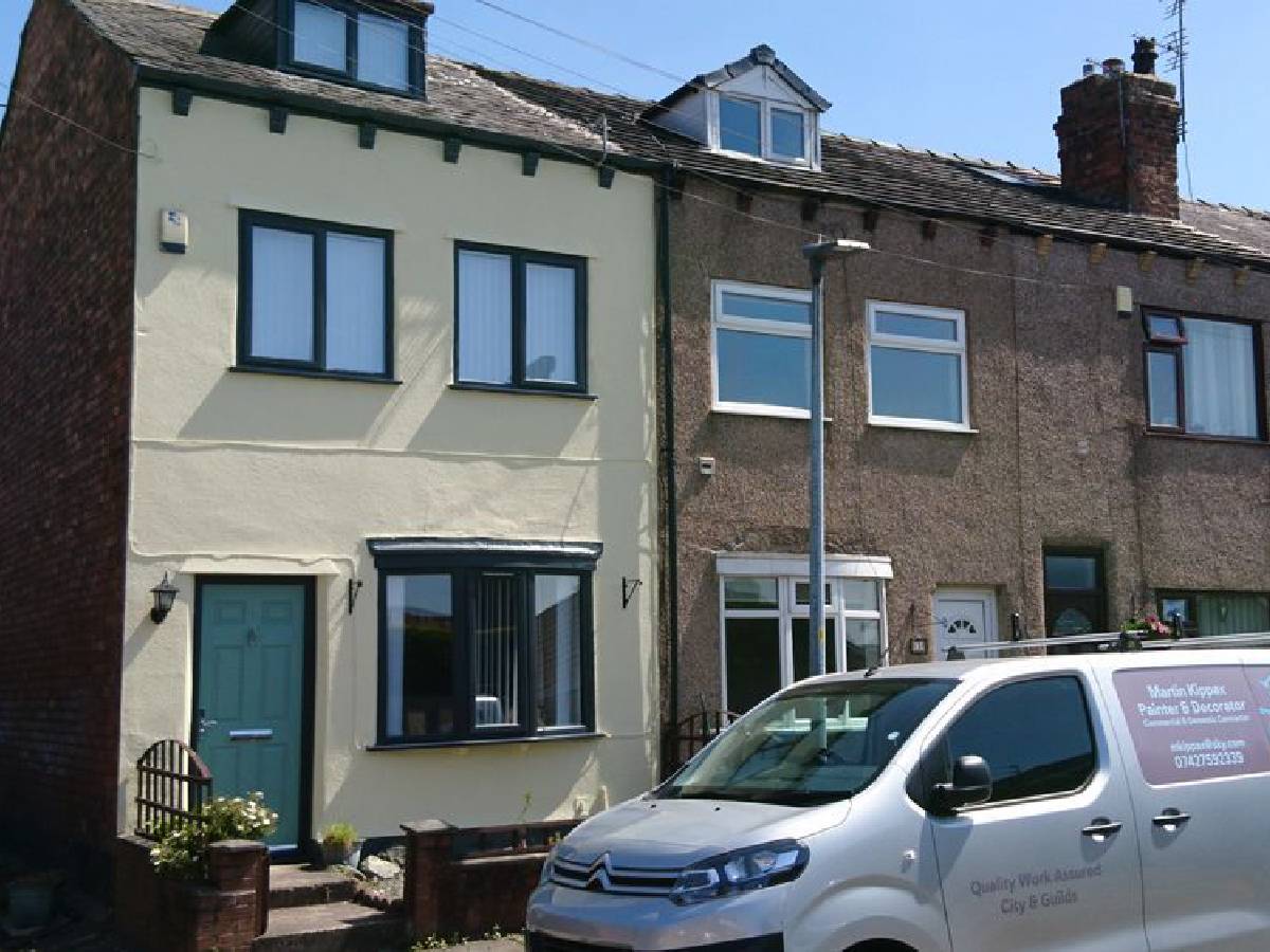 Painters & decorators in Manchester Painters & decorators in Manchester